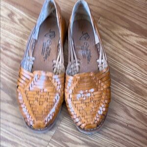 Anthropologie free people style Huaraches shoes  7- 71/2